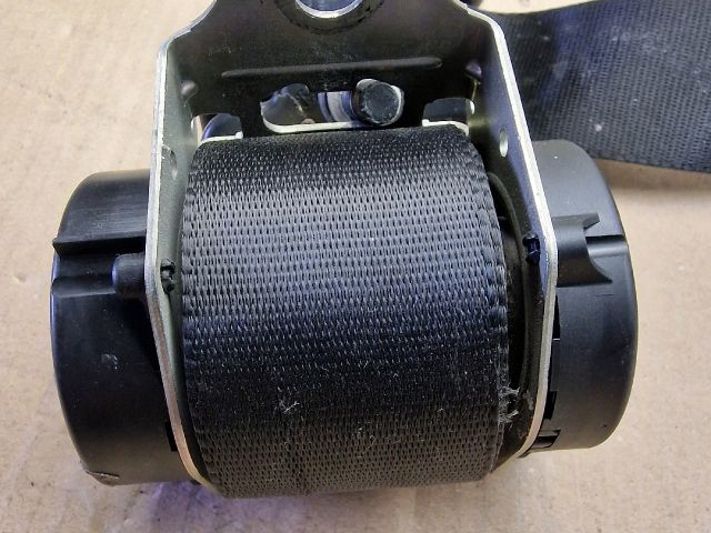 bontott FORD FIESTA V Bal hátsó Biztonsági Öv