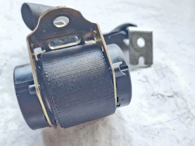 bontott FORD FIESTA V Bal hátsó Biztonsági Öv