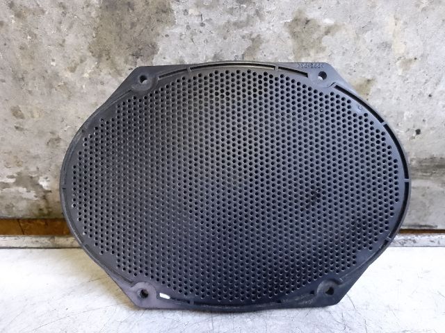 bontott FORD FIESTA V Bal hátsó Hangszóró