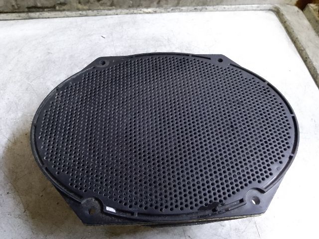 bontott FORD FIESTA V Bal hátsó Hangszóró