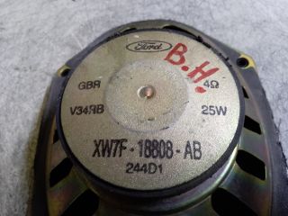 bontott FORD FIESTA V Bal hátsó Hangszóró