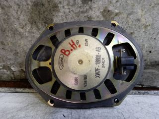 bontott FORD FIESTA V Bal hátsó Hangszóró