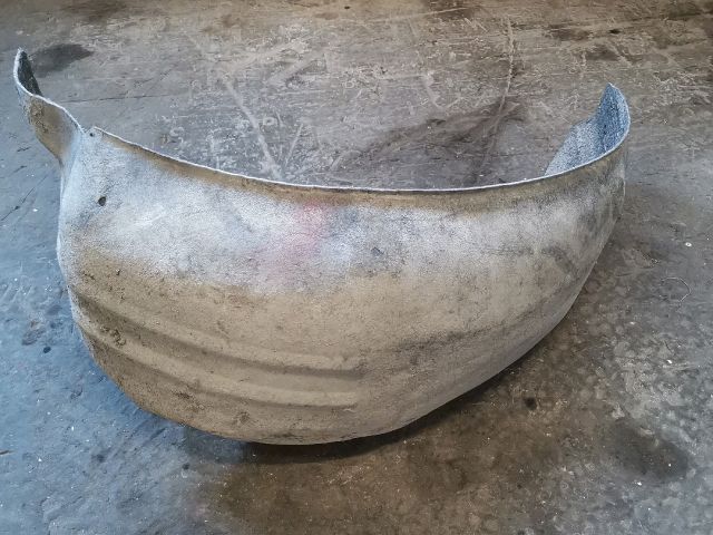 bontott FORD FIESTA V Bal hátsó Hátsó Dobbetét (Kerékjárati, Műanyag)