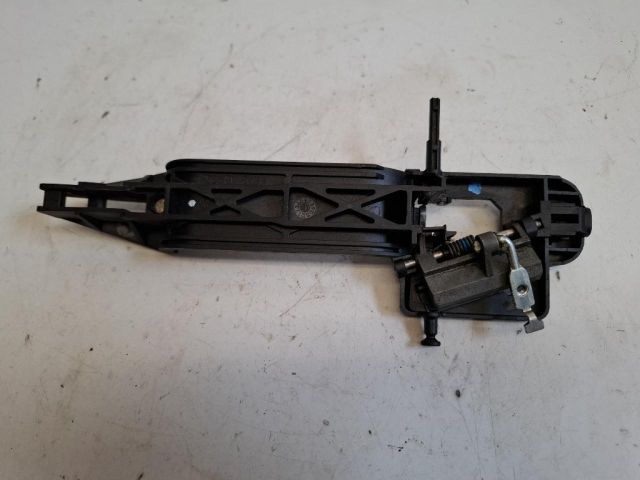 bontott FORD FIESTA V Bal hátsó Külső Kilincsfészek