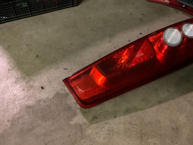 bontott FORD FIESTA V Bal Hátsó Lámpa