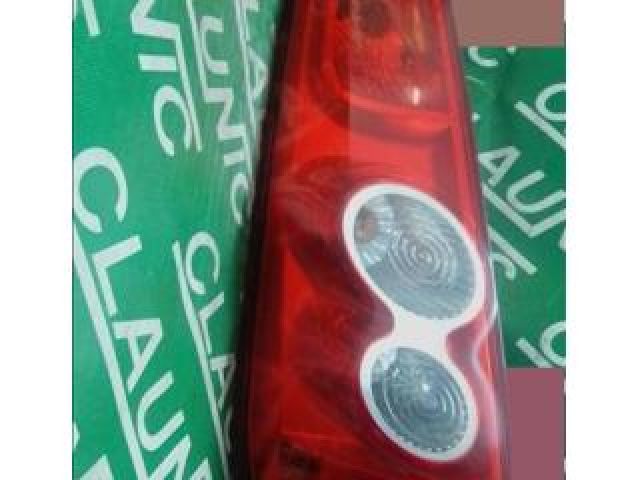 bontott FORD FIESTA V Bal Hátsó Lámpa