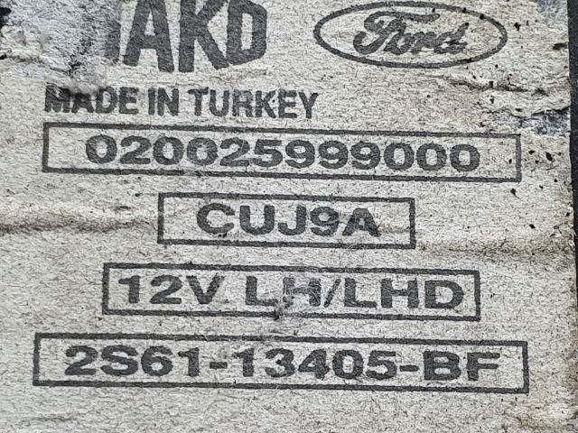 bontott FORD FIESTA V Bal Hátsó Lámpa