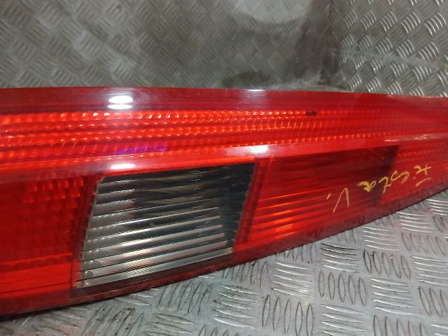 bontott FORD FIESTA V Bal Hátsó Lámpa