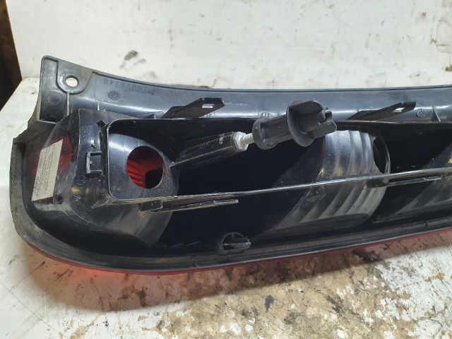 bontott FORD FIESTA V Bal Hátsó Lámpa