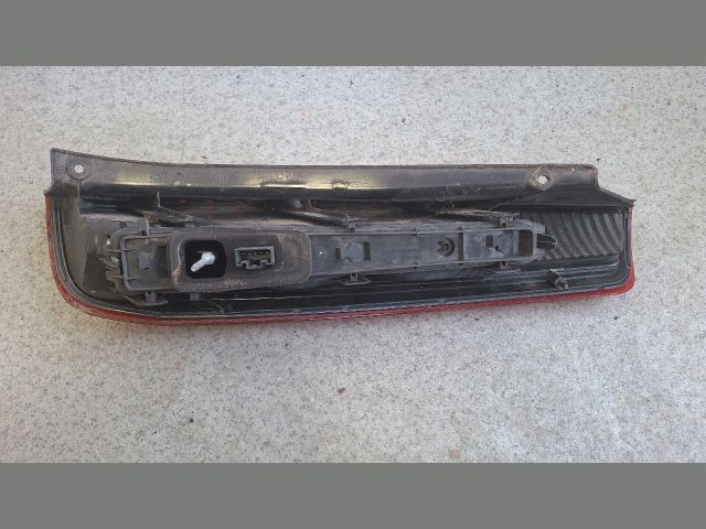 bontott FORD FIESTA V Bal Hátsó Lámpa