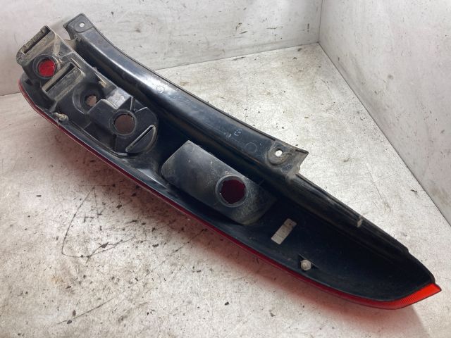 bontott FORD FIESTA V Bal Hátsó Lámpa