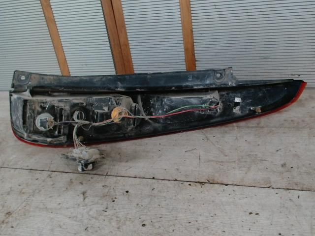 bontott FORD FIESTA V Bal Hátsó Lámpa