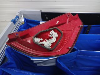 bontott FORD FIESTA V Bal Hátsó Lámpa