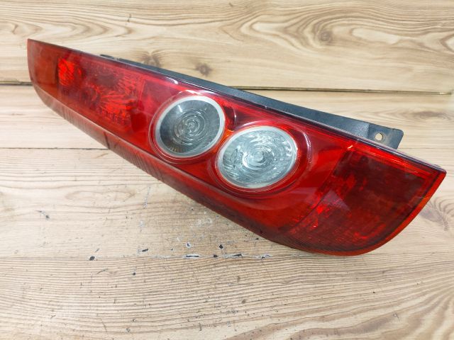 bontott FORD FIESTA V Bal Hátsó Lámpa