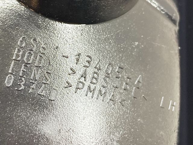 bontott FORD FIESTA V Bal Hátsó Lámpa