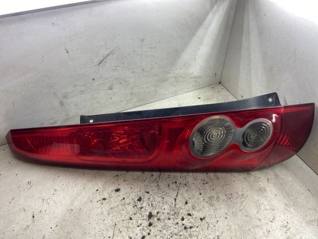 bontott FORD FIESTA V Bal Hátsó Lámpa