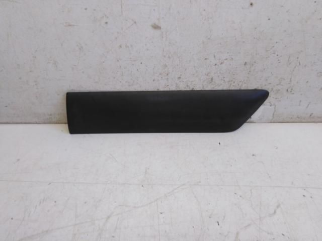 bontott FORD FIESTA V Bal hátsó Sárvédő Díszléc