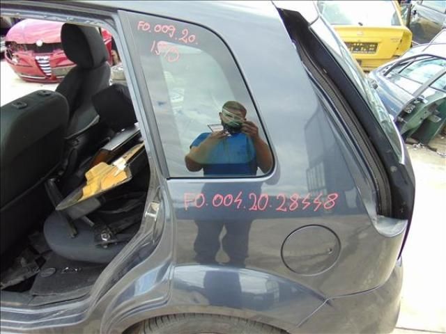 bontott FORD FIESTA V Bal hátsó Sárvédő