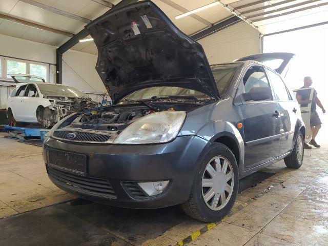 bontott FORD FIESTA V Bal hátsó Vízlehúzó Gumicsík