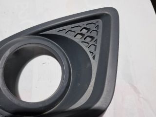bontott FORD FIESTA V Bal Ködfényszóró Lámpakeret