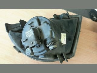 bontott FORD FIESTA V Bal Ködfényszóró