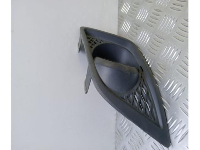 bontott FORD FIESTA V Bal Ködlámpa Rács