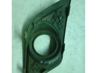 bontott FORD FIESTA V Bal Ködzárófény Keret