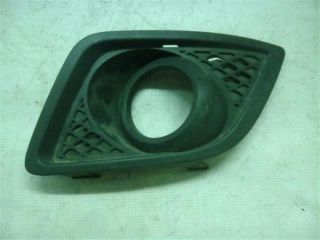 bontott FORD FIESTA V Bal Ködzárófény Keret