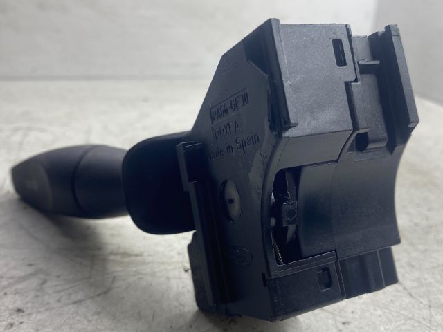 bontott FORD FIESTA V Bal Kormánykapcsoló Irányjelző