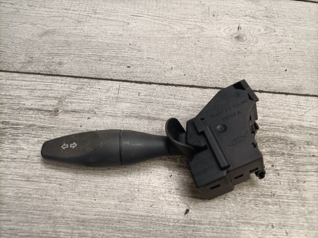 bontott FORD FIESTA V Bal Kormánykapcsoló Irányjelző