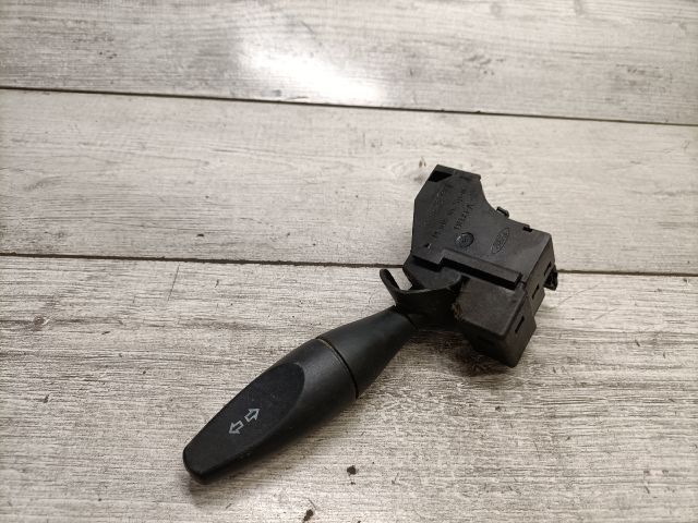 bontott FORD FIESTA V Bal Kormánykapcsoló Irányjelző