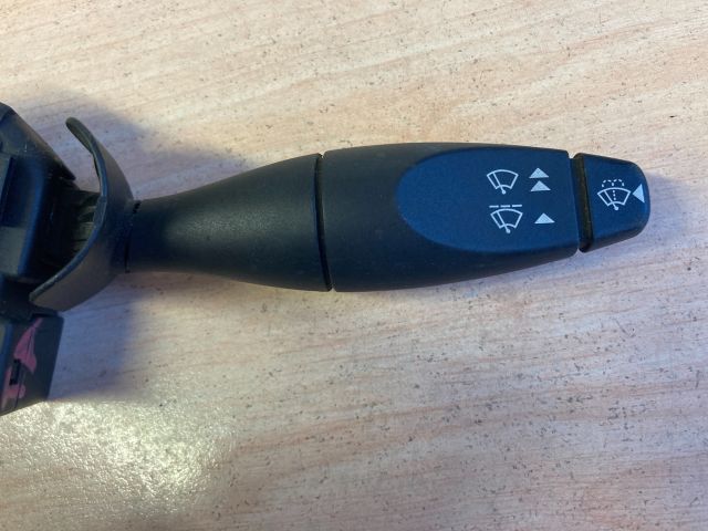 bontott FORD FIESTA V Bal Kormánykapcsoló Irányjelző