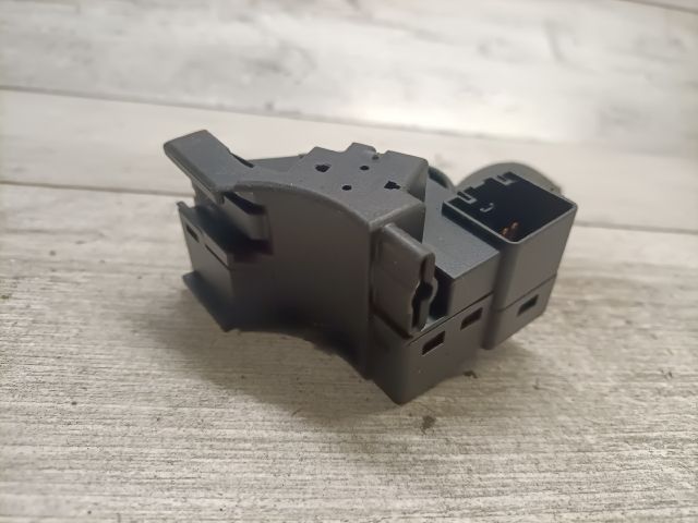 bontott FORD FIESTA V Bal Kormánykapcsoló Irányjelző