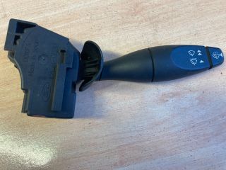 bontott FORD FIESTA V Bal Kormánykapcsoló Irányjelző