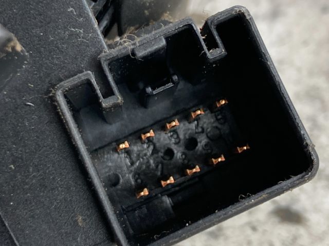 bontott FORD FIESTA V Bal Kormánykapcsoló Irányjelző