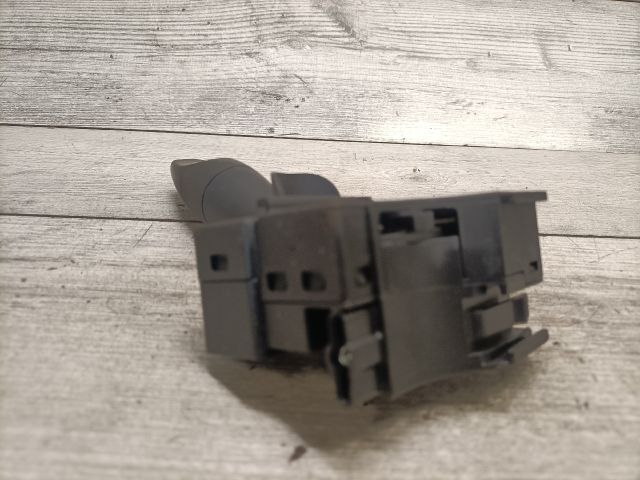 bontott FORD FIESTA V Bal Kormánykapcsoló Irányjelző