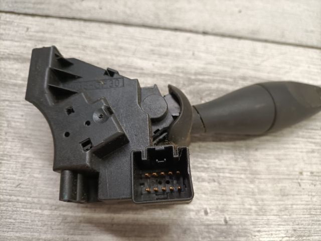 bontott FORD FIESTA V Bal Kormánykapcsoló Irányjelző