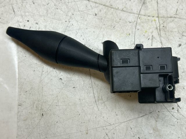 bontott FORD FIESTA V Bal Kormánykapcsoló Irányjelző