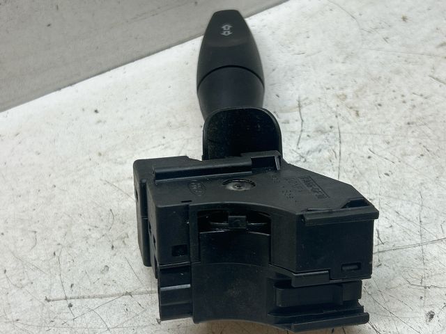 bontott FORD FIESTA V Bal Kormánykapcsoló Irányjelző