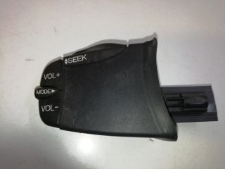 bontott FORD FIESTA V Bal Multikormány Kapcsoló