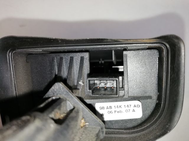 bontott FORD FIESTA V Bal Multikormány Kapcsoló