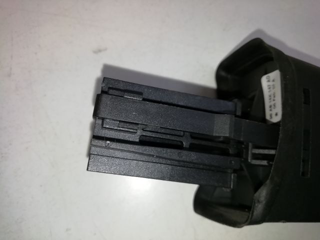 bontott FORD FIESTA V Bal Multikormány Kapcsoló