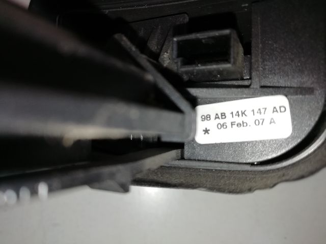 bontott FORD FIESTA V Bal Multikormány Kapcsoló