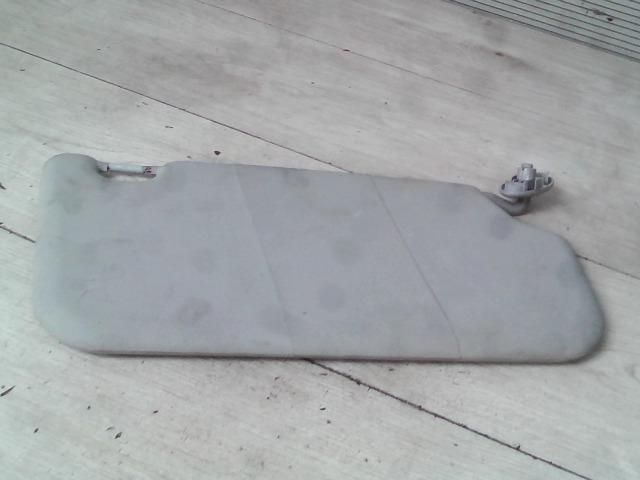 bontott FORD FIESTA V Bal Napellenző