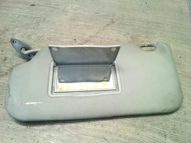 bontott FORD FIESTA V Bal Napellenző