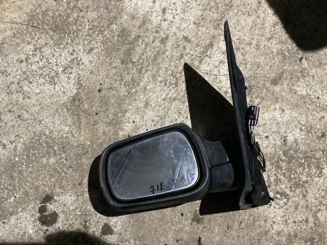 bontott FORD FIESTA V Bal Visszapillantó Tükör (Elektromos)