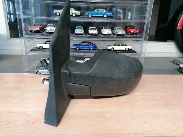 bontott FORD FIESTA V Bal Visszapillantó Tükör (Elektromos)