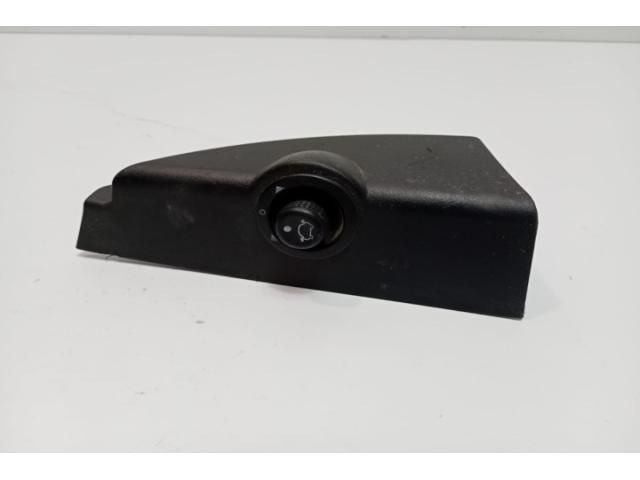 bontott FORD FIESTA V Bal Visszapillantó Tükör Előtti Burkolat