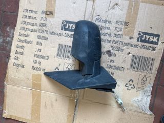 bontott FORD FIESTA V Bal Visszapillantó Tükör (Mechanikus)