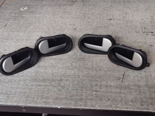 bontott FORD FIESTA V Belső Kilincs Szett